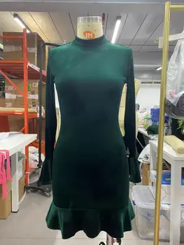 Pagrindinio aksomo suknelė Mini bodycon ilgomis rankovėmis slim pynimas suknelė 